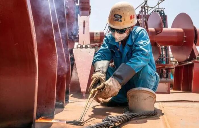 船舶制造業(yè)粉塵危害及防治 造船工人個體安全防護